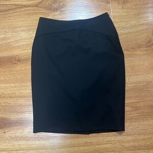 The Limited Classic Black Pencil Skirt Back Slit Side Zip Knee Lined Size